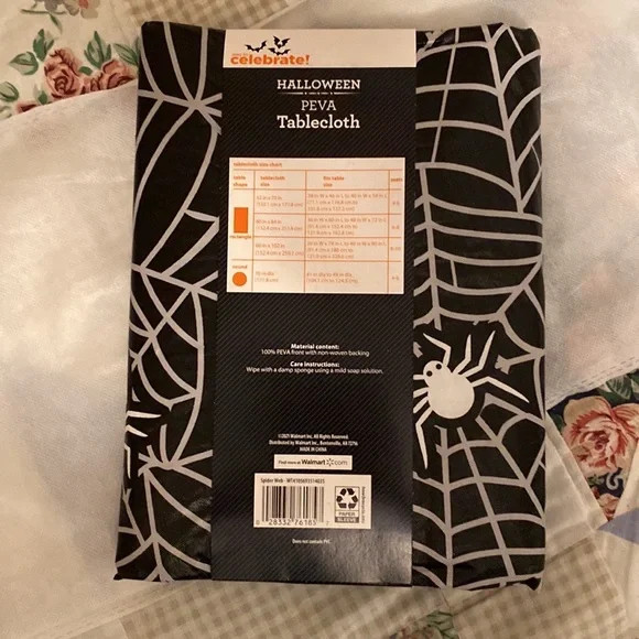 Halloween Spiderweb PEVA Rectangle Tablecloth Party Decoration (60” round) - Picture 4 of 5